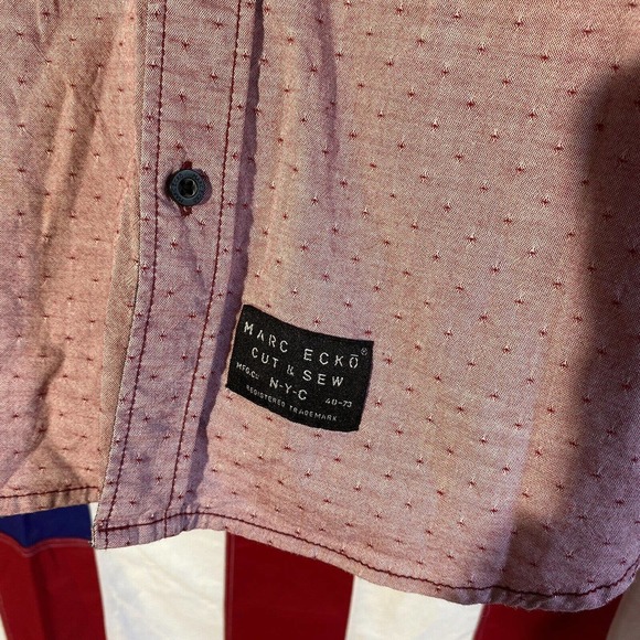 Marc Ecko Cut & Sew Men's L Short Sleeve Red/Pink Casual Button Down Dress Shirt - Picture 2 of 8